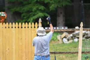 Arlington Fence Repair and Installation MemphisHandyman Images Fence 2 300x202